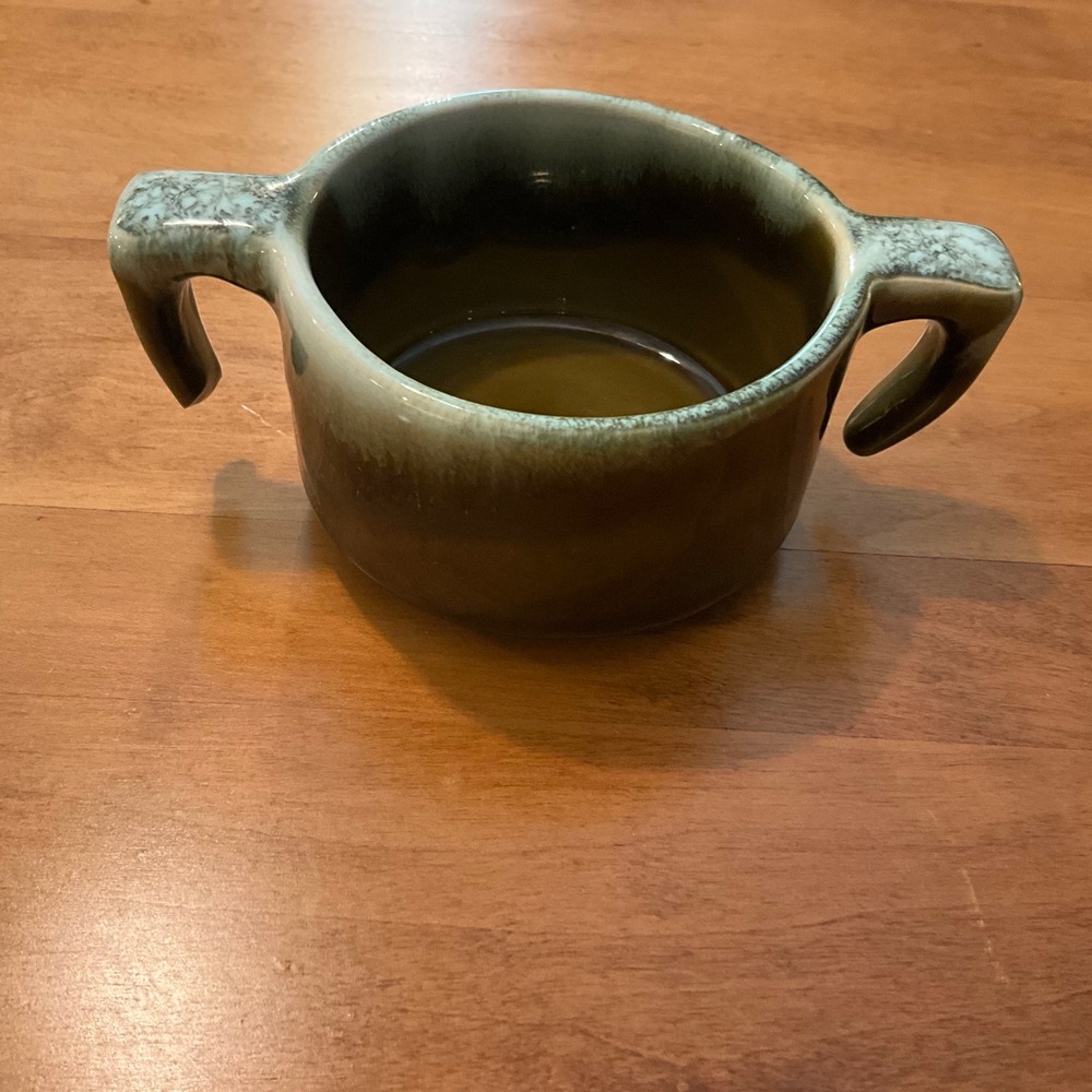 Vintage Pfaltzgraff USA Two Handled Bowl Soup Pot Stoneware Green‎ Drip Glaze